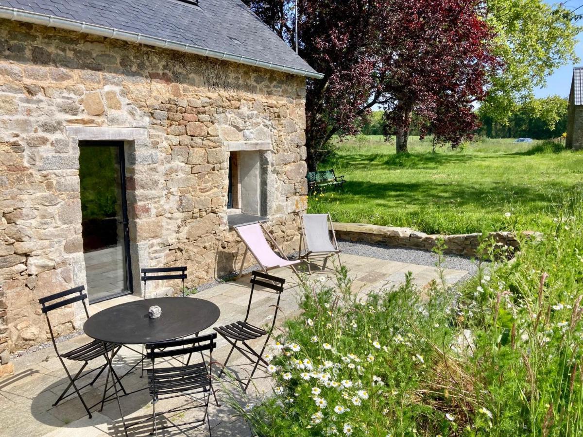 Le Nid De La Breizhidence Combourg Exterior foto
